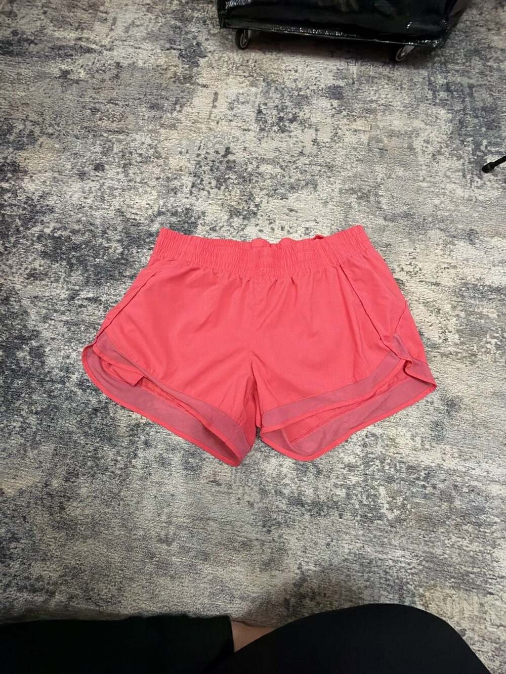 Athleta Mesh Racer Run Short Size L Pink Athletic Running Shorts